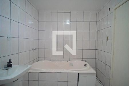 Casa à venda com 200m², 4 quartos e 2 vagasBanheiro da Suíte 1