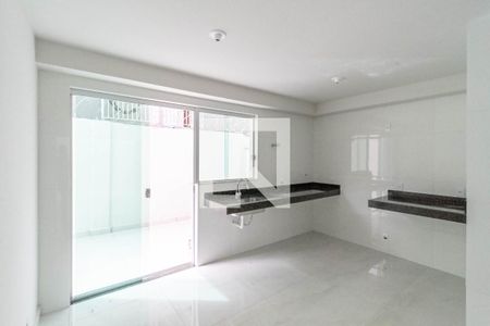 Apartamento à venda com 180m², 3 quartos e 2 vagas Apartamento à venda com 180m², 3 quartos e 2 vagasCozinha