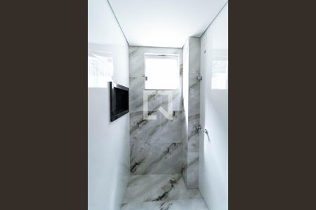 Apartamento à venda com 180m², 3 quartos e 2 vagas Apartamento à venda com 180m², 3 quartos e 2 vagasBanheiro social