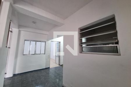 Casa para alugar com 120m², 1 quarto e 2 vagas Casa para alugar com 120m², 1 quarto e 2 vagasCorredor