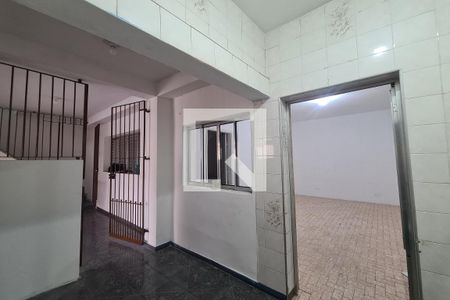 Casa para alugar com 120m², 1 quarto e 2 vagas Casa para alugar com 120m², 1 quarto e 2 vagasCorredor