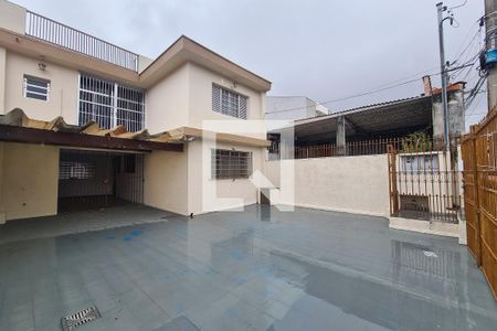 Casa para alugar com 120m², 1 quarto e 2 vagas Casa para alugar com 120m², 1 quarto e 2 vagasGaragem