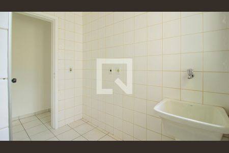 Apartamento à venda com 70m², 2 quartos e 1 vagaÁrea de Serviço