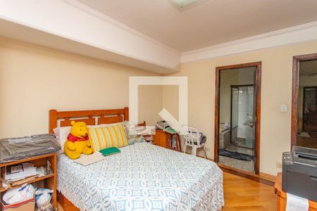 Casa à venda com 900m², 5 quartos e 10 vagasQuarto 3 - suíte 