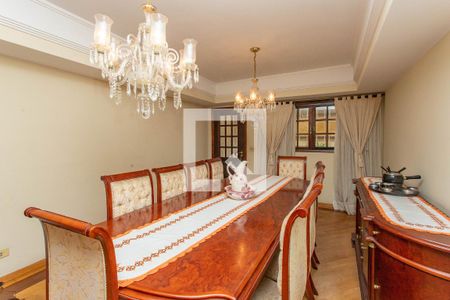 Casa à venda com 900m², 5 quartos e 10 vagasSala de jantar 