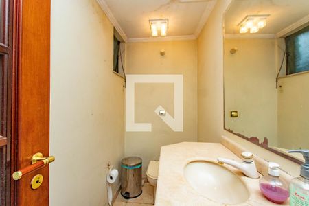 Casa à venda com 900m², 5 quartos e 10 vagasLavabo 