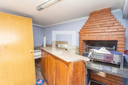 Casa à venda com 900m², 5 quartos e 10 vagasDependência de hóspedes - Churrasqueira 