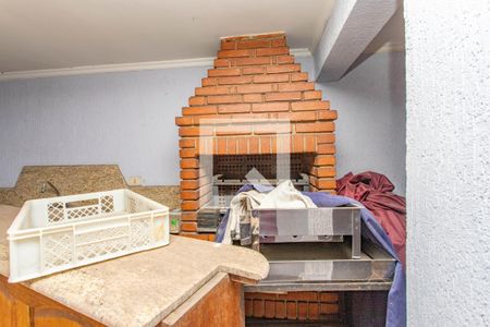 Casa à venda com 900m², 5 quartos e 10 vagasDependência de hóspedes - Churrasqueira 