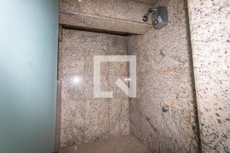 Casa à venda com 900m², 5 quartos e 10 vagasSalão - sauna 