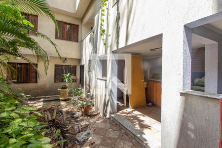 Casa à venda com 900m², 5 quartos e 10 vagasDependência de hospedes 