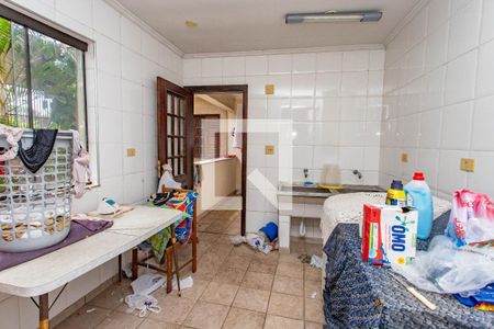 Casa à venda com 900m², 5 quartos e 10 vagasÁrea de serviço 