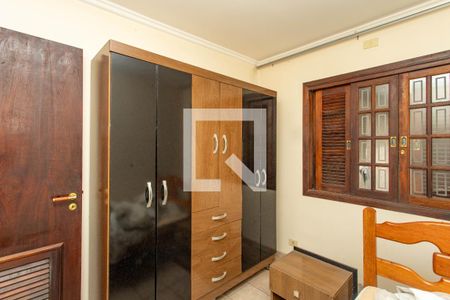 Casa à venda com 900m², 5 quartos e 10 vagasDependência de empregada - quarto 1 