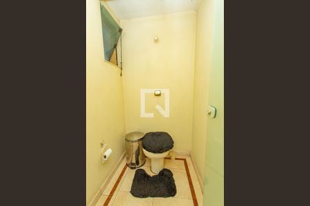 Casa à venda com 900m², 5 quartos e 10 vagasBanheiro da suíte 1 