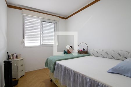Quarto 2 de apartamento para alugar com 2 quartos, 160m² em Humaitá, Porto Alegre