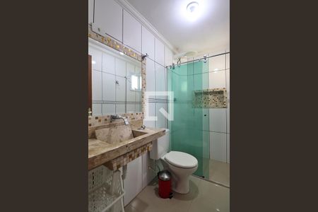 Suíte - Banheiro do Quarto 1 de apartamento para alugar com 3 quartos, 90m² em Santa Maria, Santo André