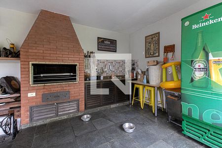 Casa à venda com 350m², 4 quartos e 4 vagaschurrasqueira_1