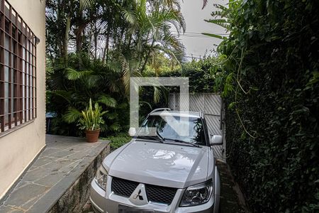 Casa à venda com 350m², 4 quartos e 4 vagasgaragem1_3