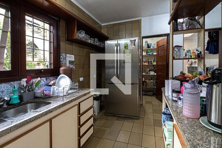 Casa à venda com 350m², 4 quartos e 4 vagascozinha_3