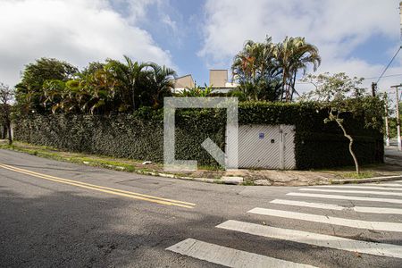 Casa à venda com 350m², 4 quartos e 4 vagasfachada