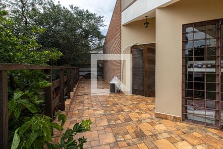 Casa à venda com 350m², 4 quartos e 4 vagasterraço suíte3_2