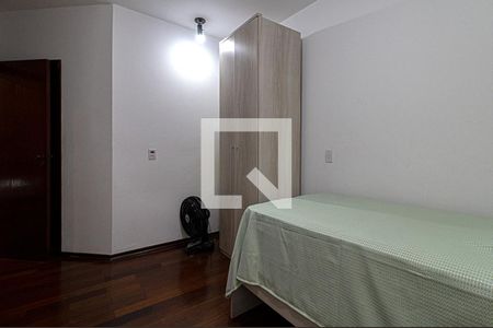 Casa à venda com 350m², 4 quartos e 4 vagassuíte