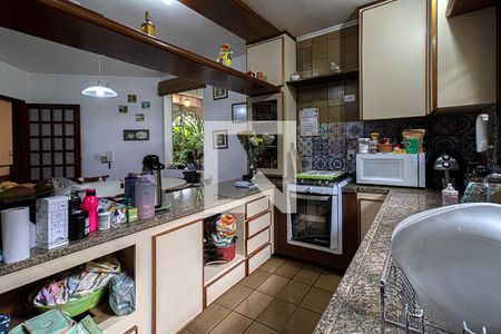 Casa à venda com 350m², 4 quartos e 4 vagascozinha_2