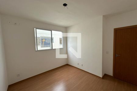 Dormitório 01 de apartamento para alugar com 2 quartos, 43m² em Jardim Ouro Branco, Ribeirão Preto