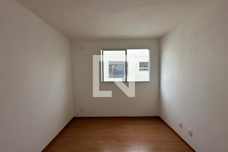 Dormitório 01 de apartamento para alugar com 2 quartos, 43m² em Jardim Ouro Branco, Ribeirão Preto