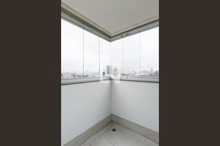 Apartamento para alugar com 52m², 1 quarto e 1 vaga Apartamento para alugar com 52m², 1 quarto e 1 vagaVaranda