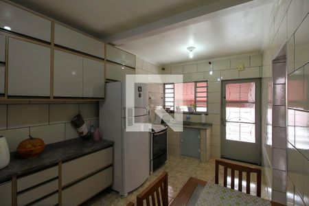 Casa à venda com 150m², 3 quartos e 2 vagasCozinha