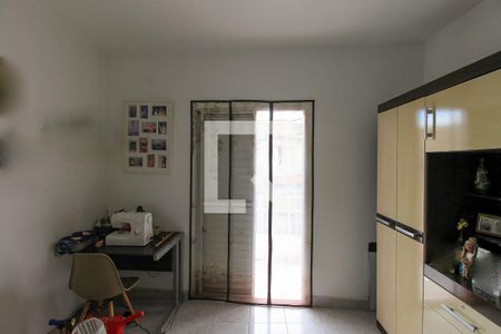 Quarto 1 de casa à venda com 3 quartos, 150m² em Vila Paulo Silas, São Paulo