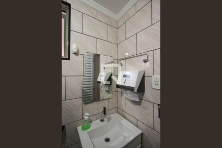 Casa à venda com 150m², 3 quartos e 2 vagasBanheiro