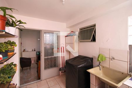 Casa à venda com 150m², 3 quartos e 2 vagasÁrea de Serviço