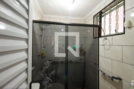 Casa à venda com 150m², 3 quartos e 2 vagasBanheiro