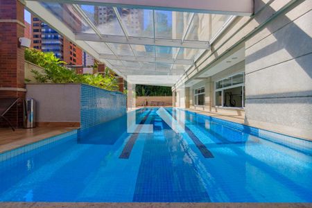 Apartamento à venda com 102m², 2 quartos e 2 vagasPiscina