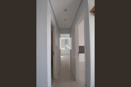 Corredor acesso quartos de apartamento à venda com 2 quartos, 50m² em Vila Antonieta, São Paulo