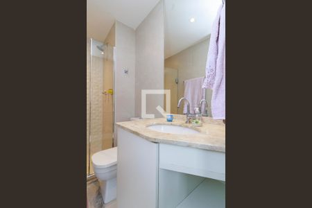 Apartamento à venda com 67m², 2 quartos e 2 vagasBanheiro 2