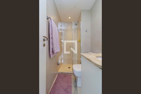 Apartamento à venda com 67m², 2 quartos e 2 vagasBanheiro 2