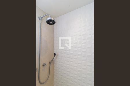 Apartamento à venda com 67m², 2 quartos e 2 vagasSuíte - Banheiro