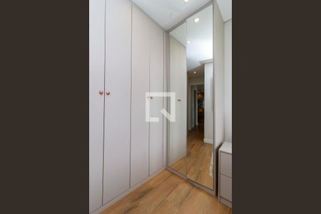 Apartamento à venda com 67m², 2 quartos e 2 vagasSuíte