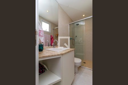 Apartamento à venda com 67m², 2 quartos e 2 vagasSuíte - Banheiro