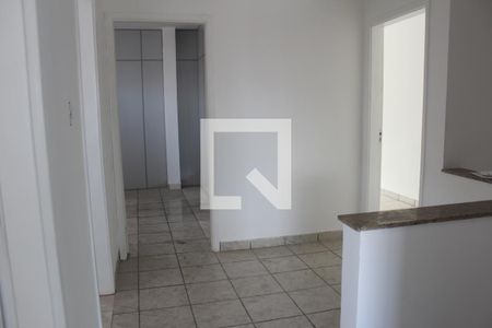 Casa para alugar com 250m², 4 quartos e 3 vagasHall social