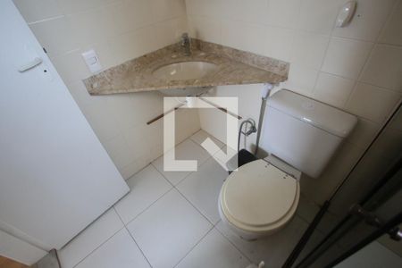 Apartamento para alugar com 68m², 2 quartos e 1 vaga Apartamento para alugar com 68m², 2 quartos e 1 vagaBanheiro