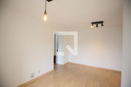 Sala de apartamento para alugar com 2 quartos, 68m² em Pechincha, Rio de Janeiro
