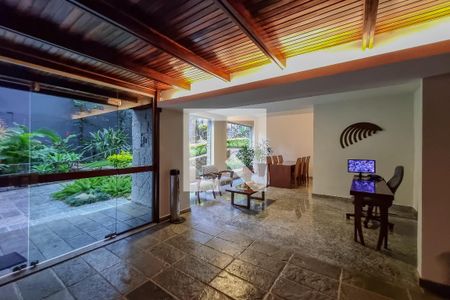 Apartamento para alugar com 90m², 3 quartos e 1 vaga Apartamento para alugar com 90m², 3 quartos e 1 vagaHall de entrada