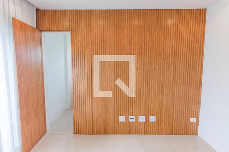 Apartamento à venda com 170m², 3 quartos e 4 vagasEscritório