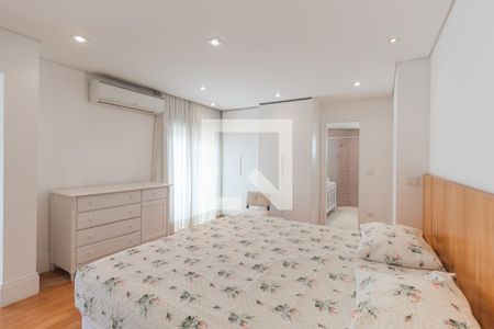 Apartamento à venda com 170m², 3 quartos e 4 vagasSuíte 1