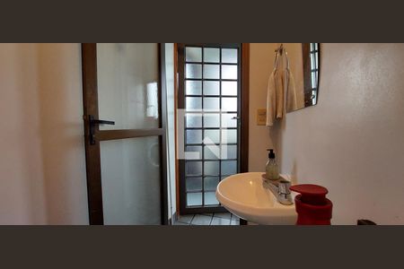 Apartamento à venda com 156m², 3 quartos e 2 vagasBanheiro 3