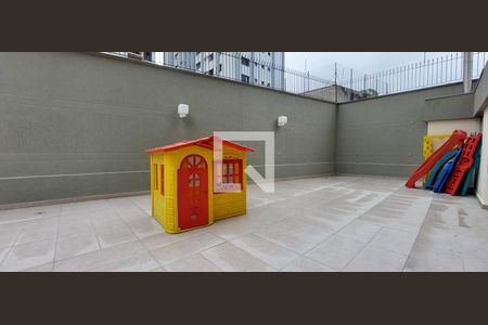 Apartamento à venda com 156m², 3 quartos e 2 vagasÁrea comum - Playground