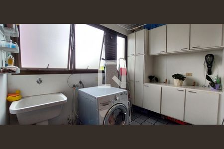 Apartamento à venda com 156m², 3 quartos e 2 vagasÁrea de Serviço